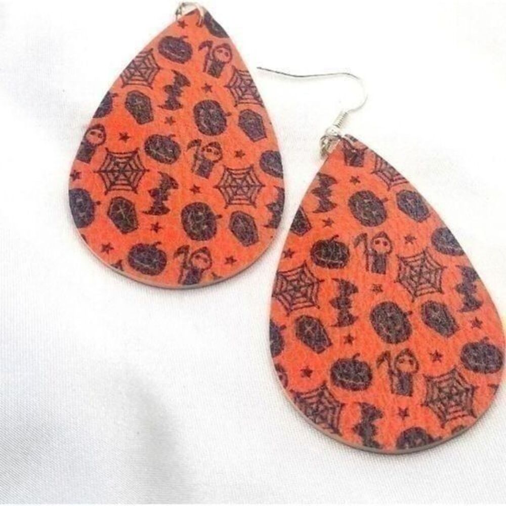 Howleen inspired/ fall themed faux leather Teardrop Dangle earrings.